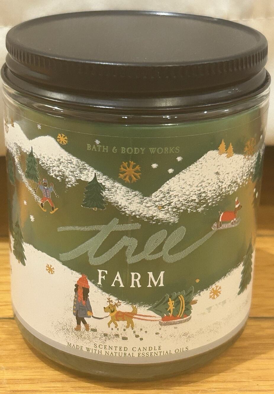 New Bath & Body Works Tree Farm 7oz Candle